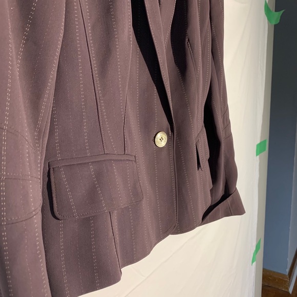 Anne Klein Suit Jacket - Picture 4 of 7